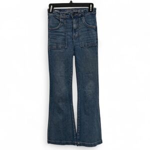 American Eagle Super High Rise Flare Blue Jeans Size 2